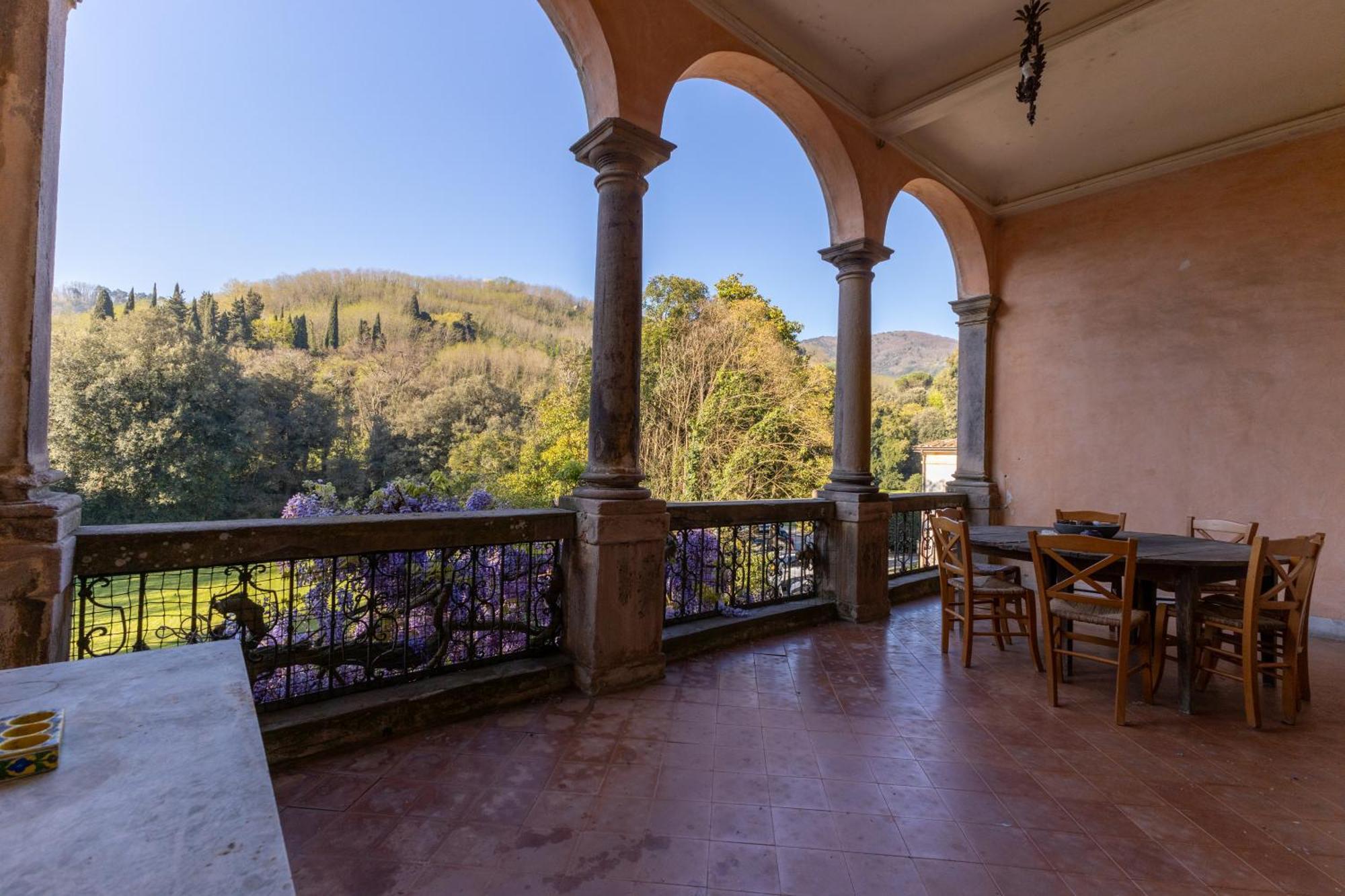 Il Casale Di Villa Rossi Лука Екстериор снимка