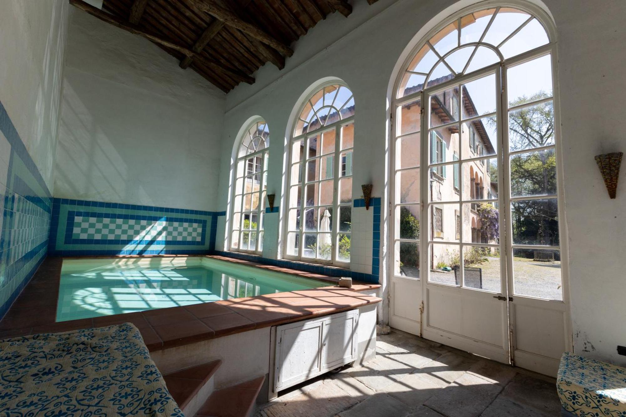 Il Casale Di Villa Rossi Лука Екстериор снимка